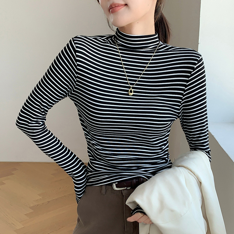 Classic Striped Women Mock Nec - огляд і ціна Base Layer Top